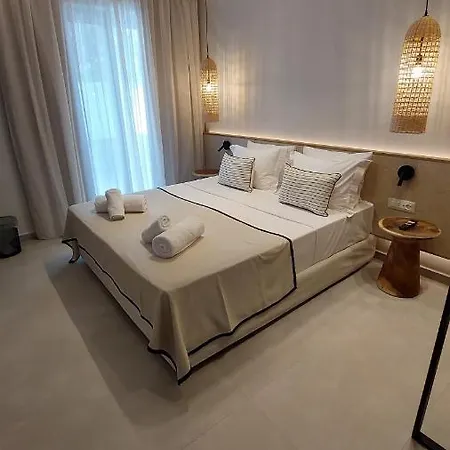 Hotel Niriides Palace *