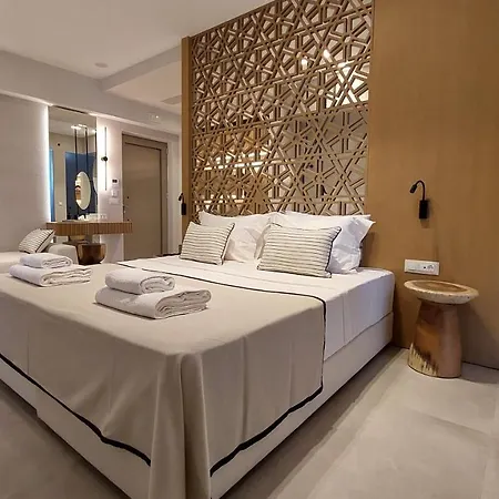 Niriides Palace Hotel