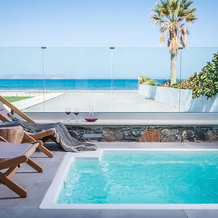 Hotel Niriides Palace Goúrnes