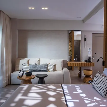 Hotel Niriides Palace