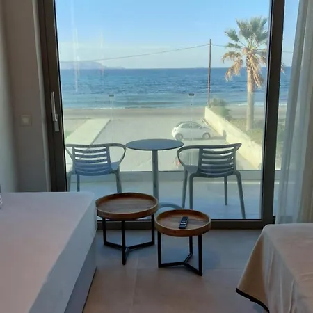 Niriides Palace Hotel